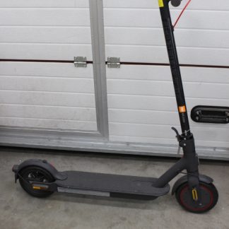 SALE OUT. Xiaomi Mi Electric Scooter Pro 2 (Black) | Xiaomi Mi Electric Scooter Pro 2 | 600 W | 25 km/h | 6 month(s) | Black | WITHOUT ORIGINAL PACKAGING, MISSING: ACCESSORIES AND SOME INNER PACKAGING